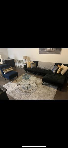 Luxurious 1br uptown HIGHRISE/ balcony with city view!